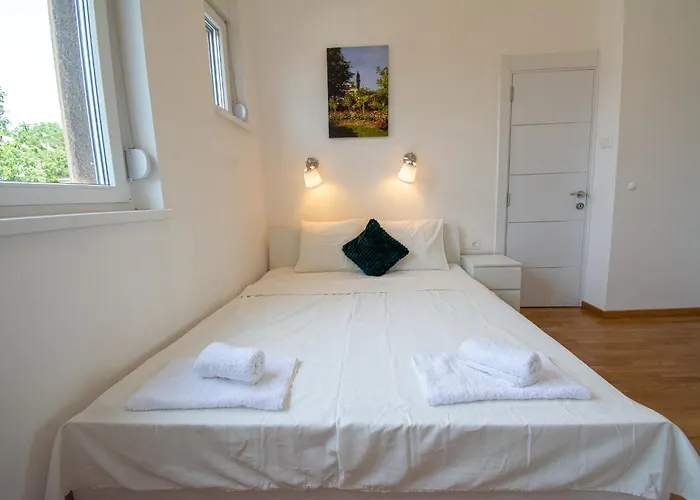 Serene Bulbuder Suite